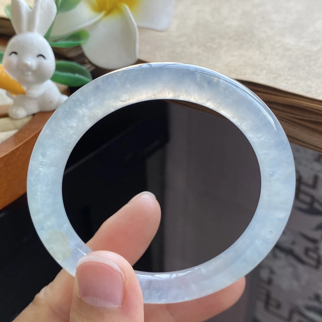 1.14批13151号手镯53.2-7.7-8.5 冰透果冻圆条！很清浅的底色！