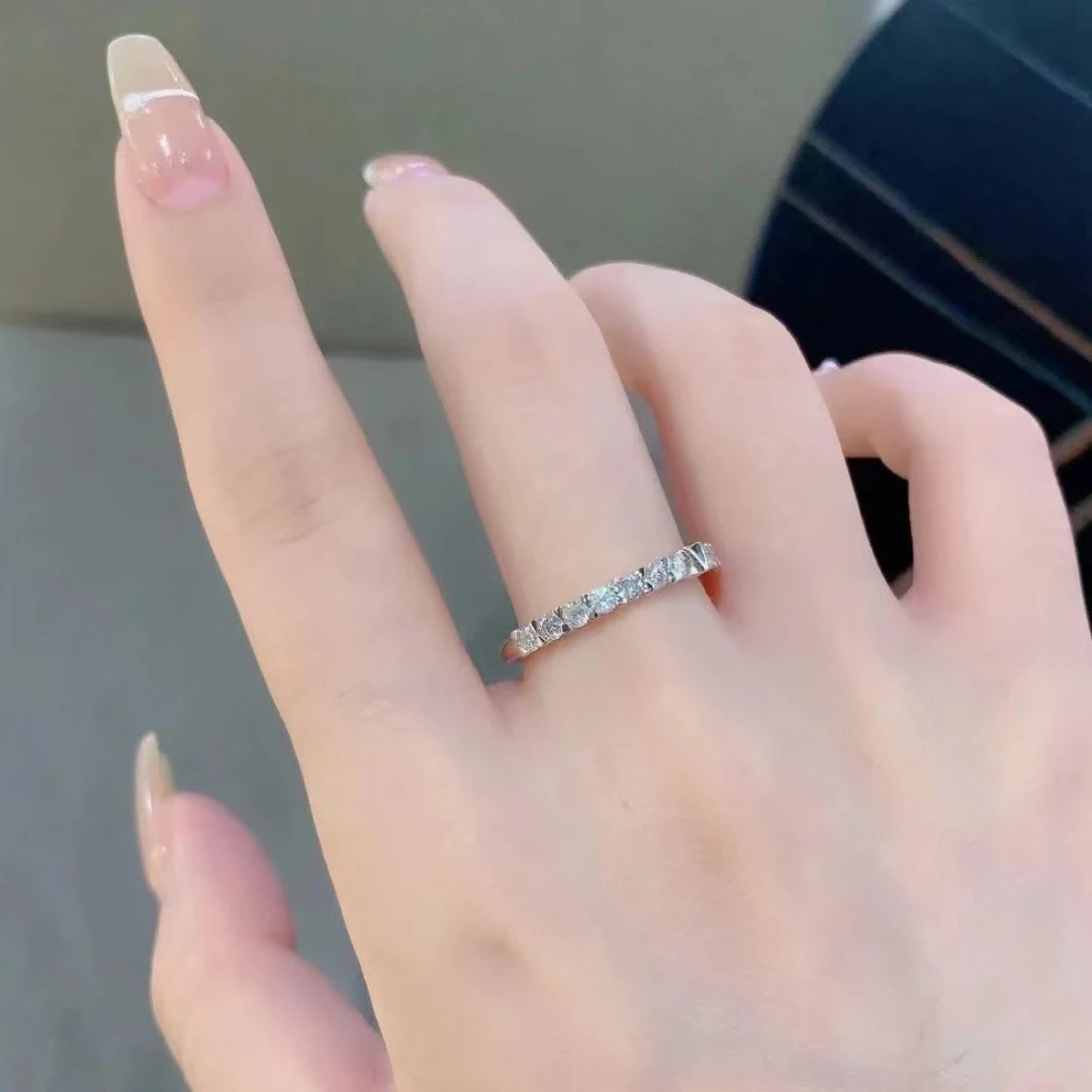 18k金镶天然钻石45分小V戒指排戒TG