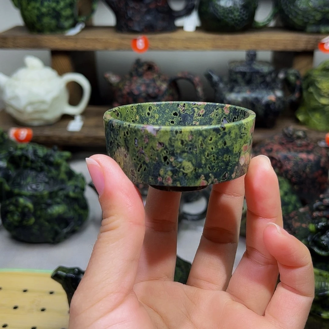 乐*谜石材梅花石安山玉精品瑕疵杯