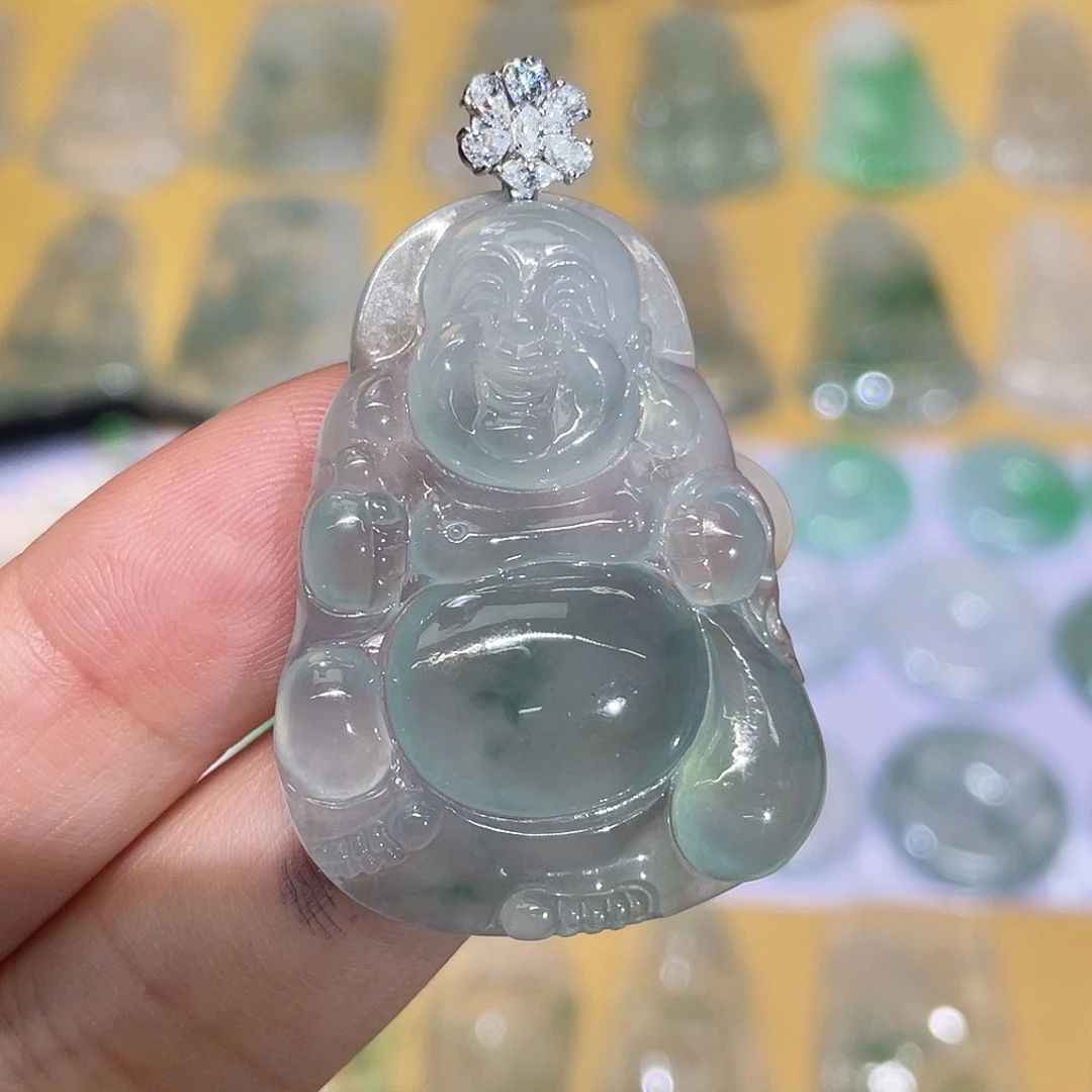 翡翠18K金镶嵌颈饰布袋佛