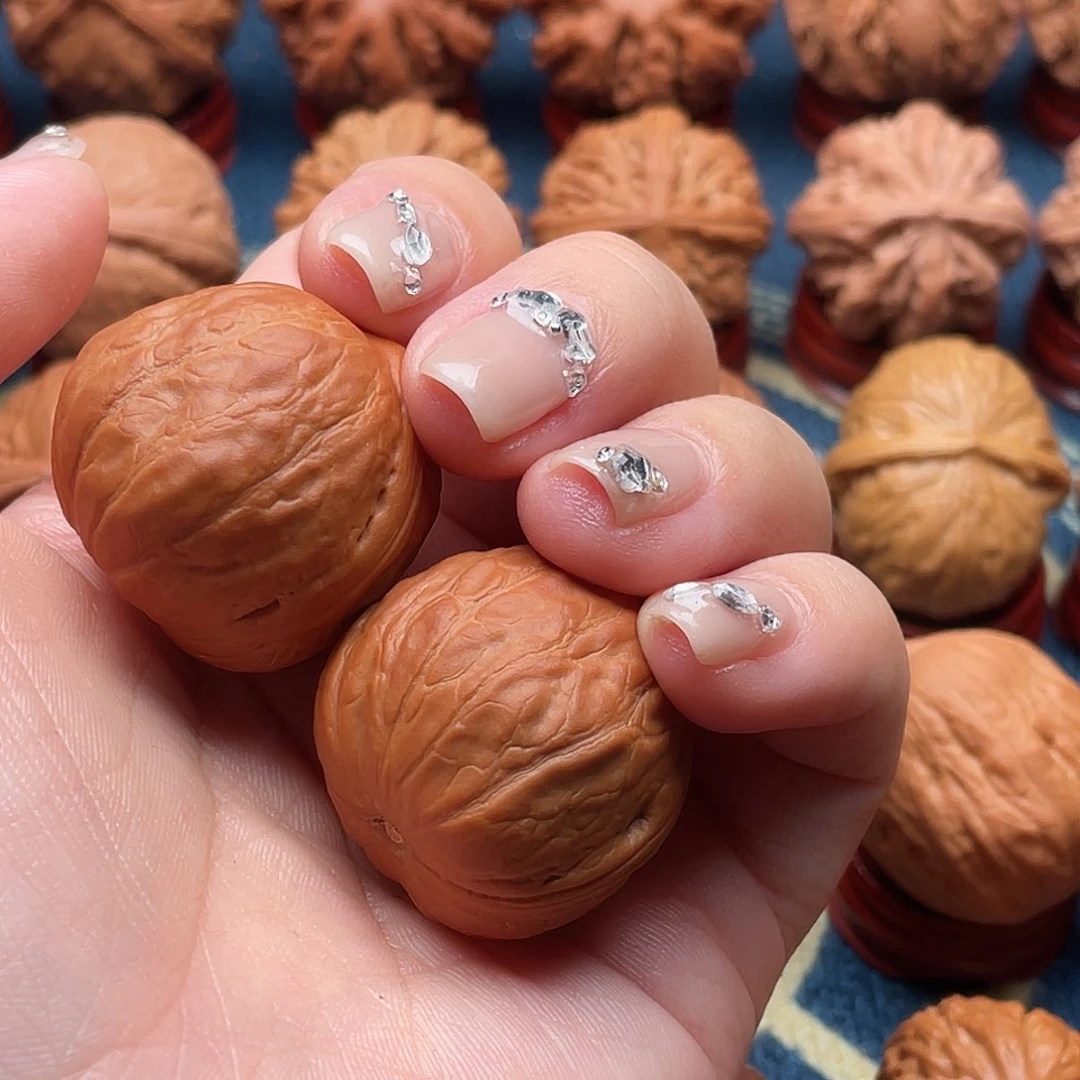 用***1把件文玩核桃精品手捻