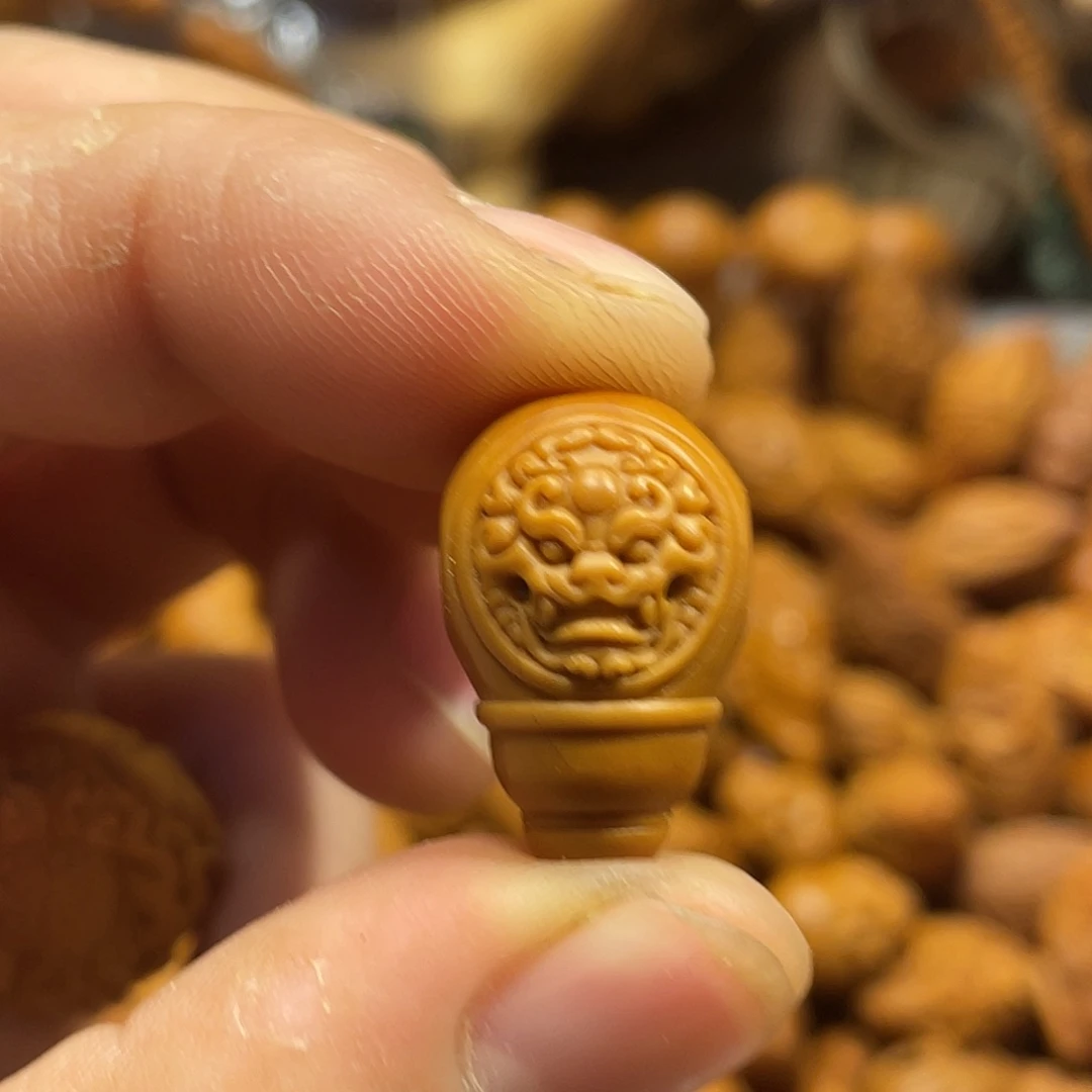 橄榄核手串/手链兽面三通211