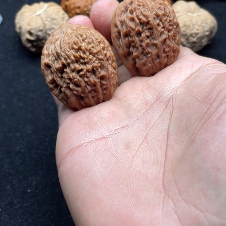 御***影文玩核桃吊坠大蒜头
