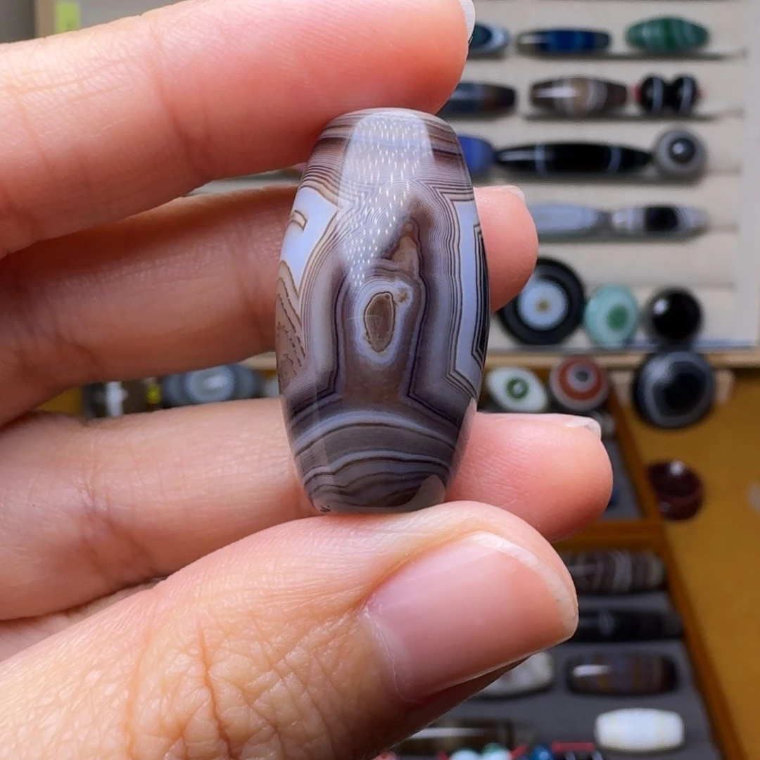 玛瑙/玉髓颈饰未镶嵌擦***！