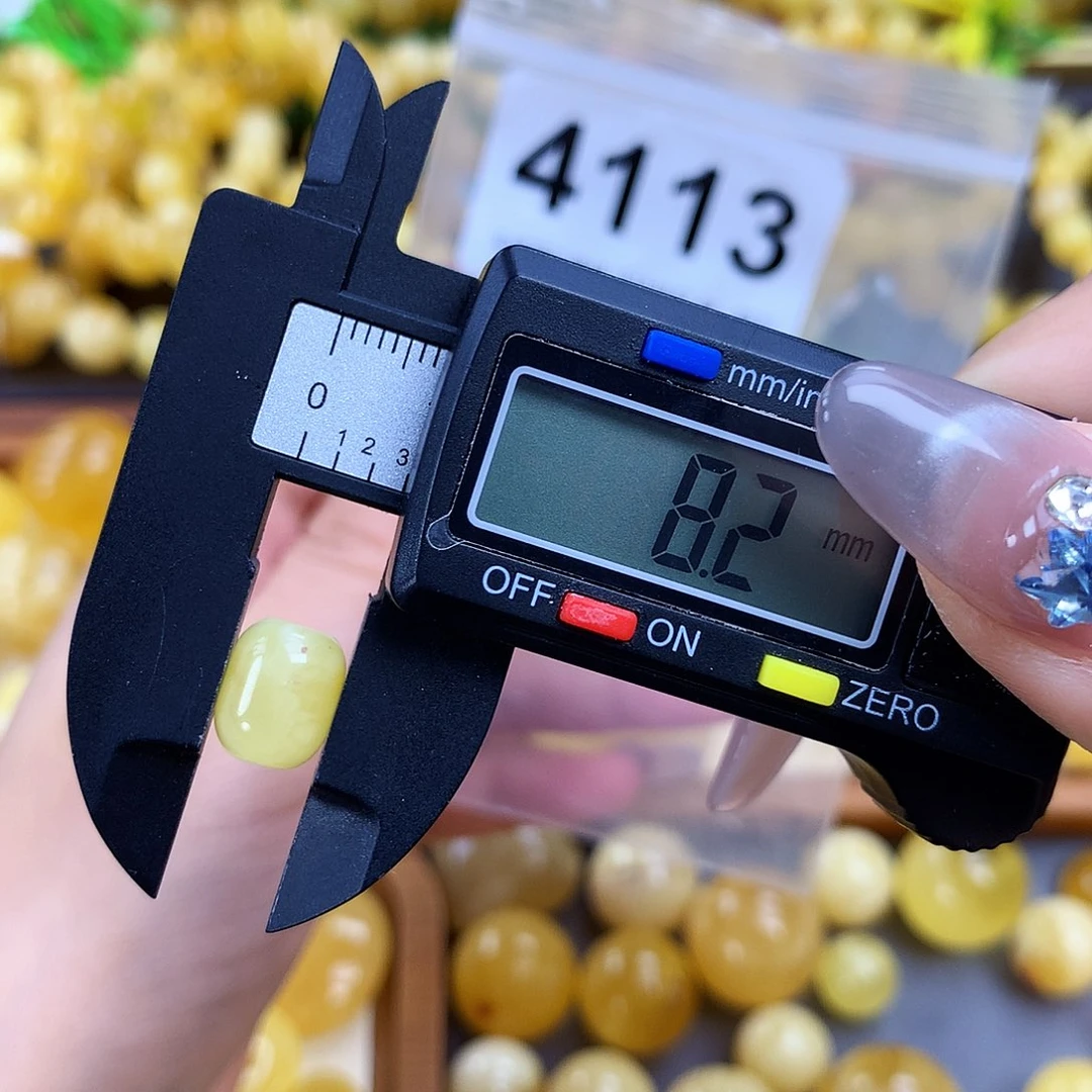 未镶嵌琥珀珠宝奇石