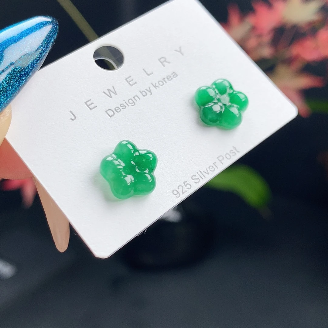 石英质玉未镶嵌耳饰