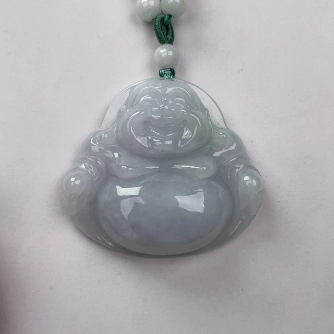 翡翠未镶嵌颈饰佛公