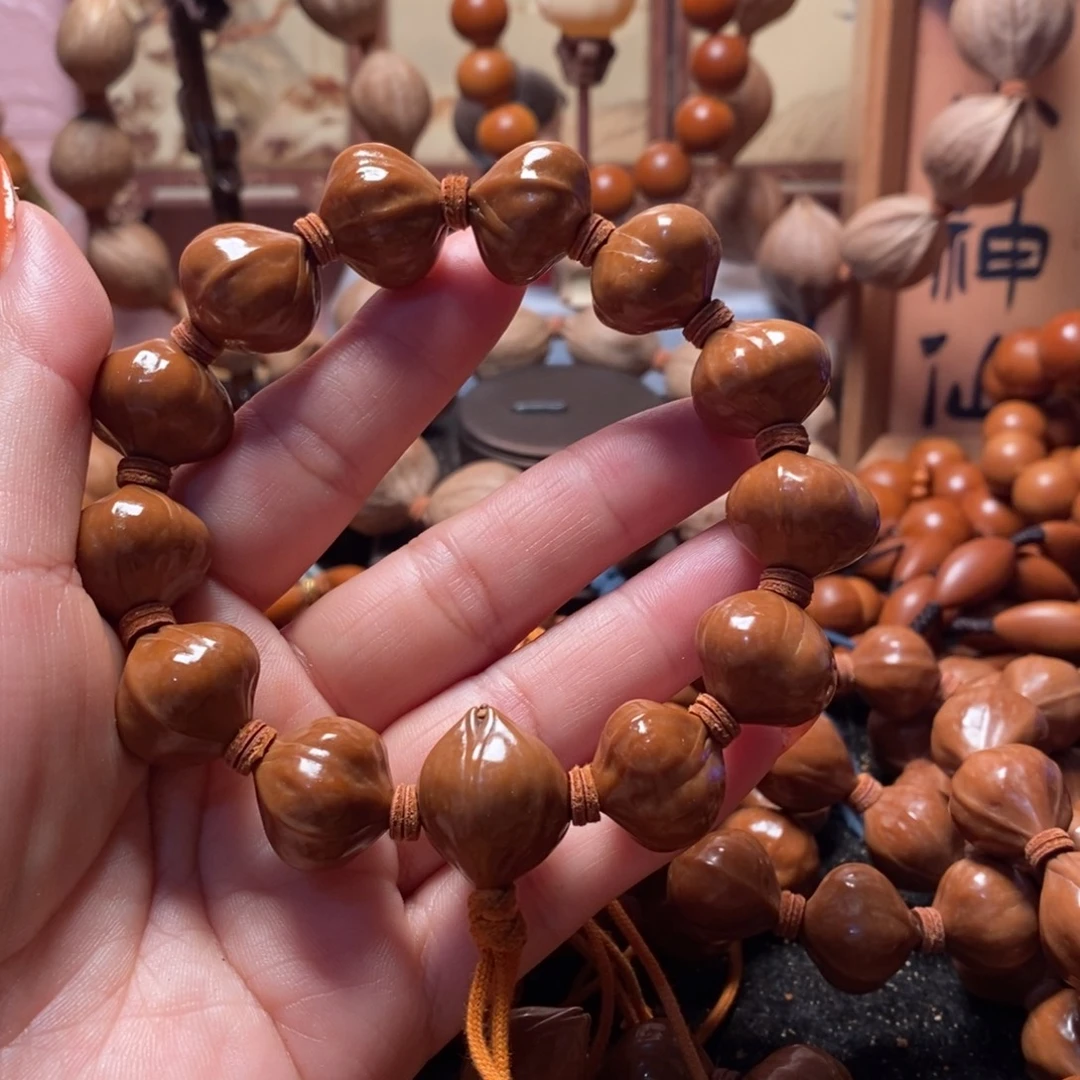 手串/手链橄榄核1.8屁桃鸡血