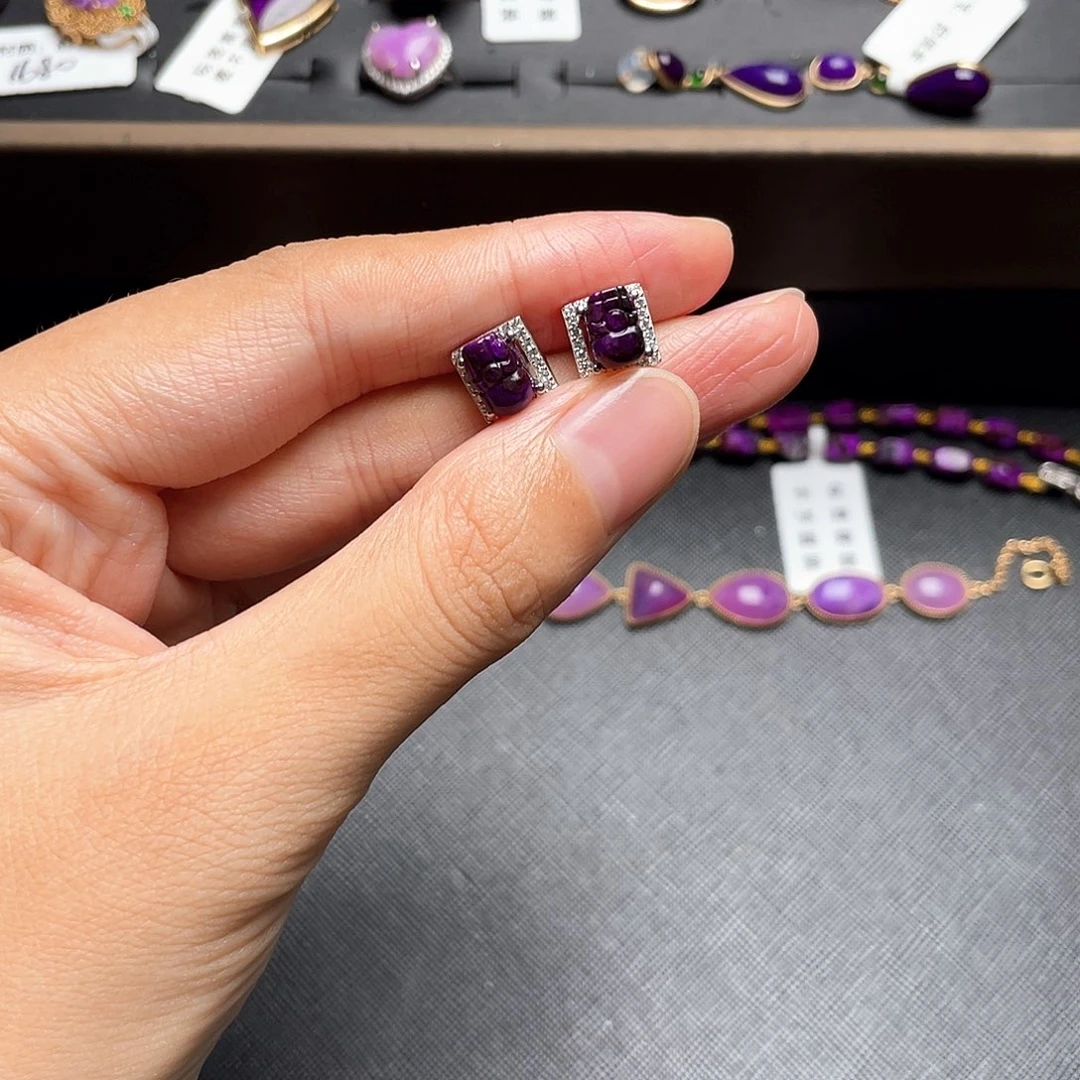 苏纪石（舒俱来）银S925镶嵌耳环