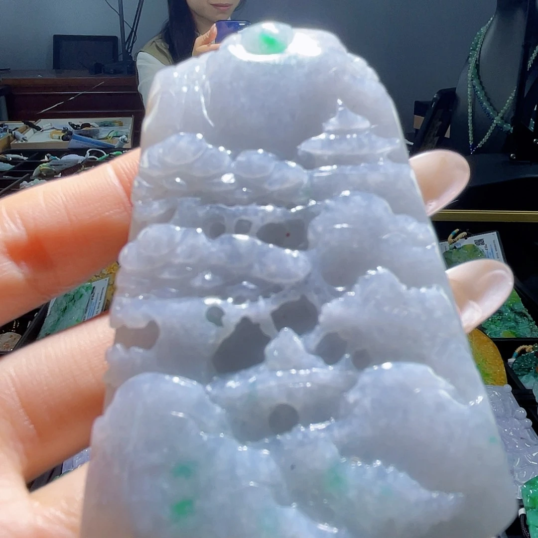 颈饰未镶嵌翡翠一
