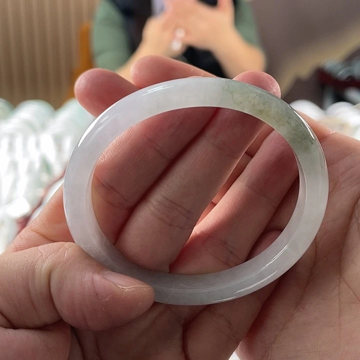翡翠手镯未镶嵌1111111111