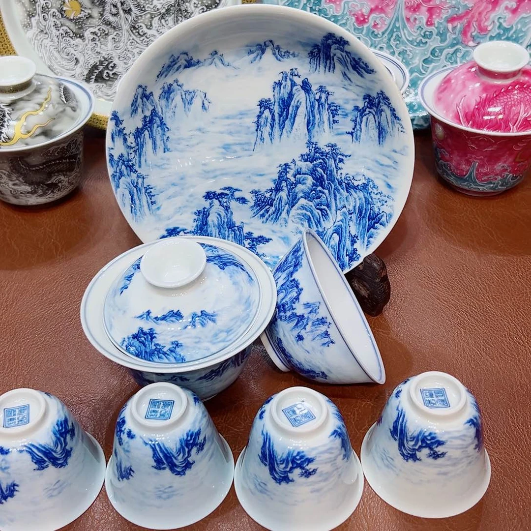 摆件景德镇陶瓷艺术展演厅及景德镇市艺术
