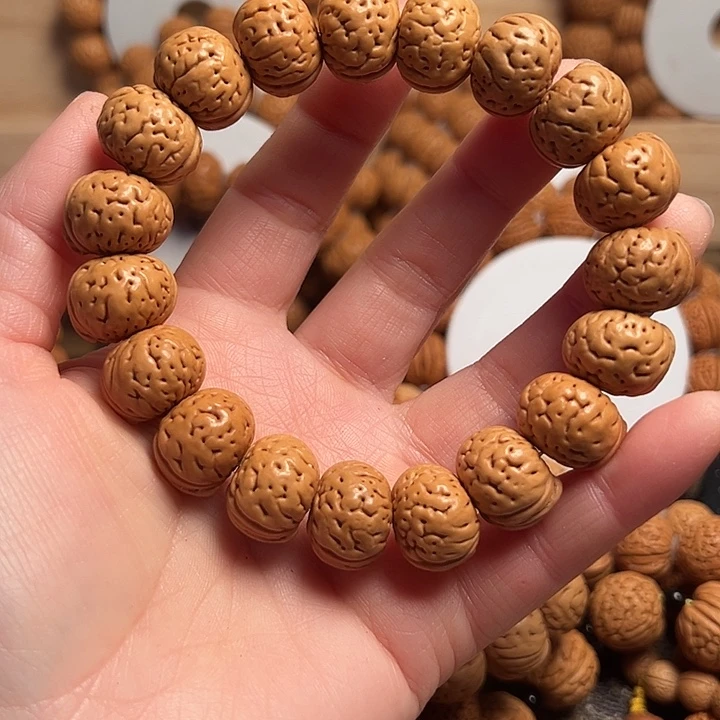 吊坠桃核桃核手串树王纽扣16