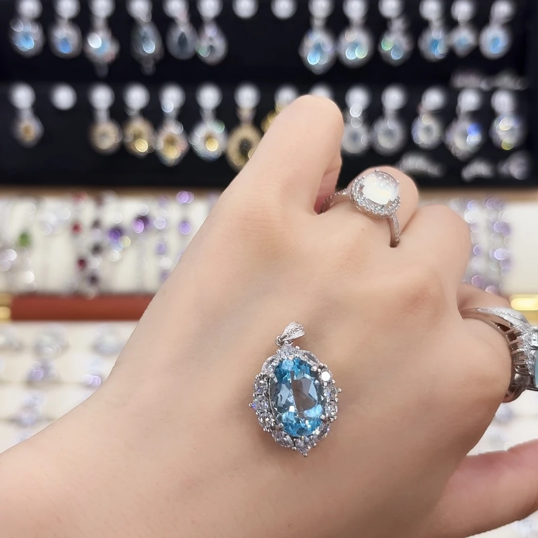 雯***酱蛇纹石玉银S925镶嵌颈饰