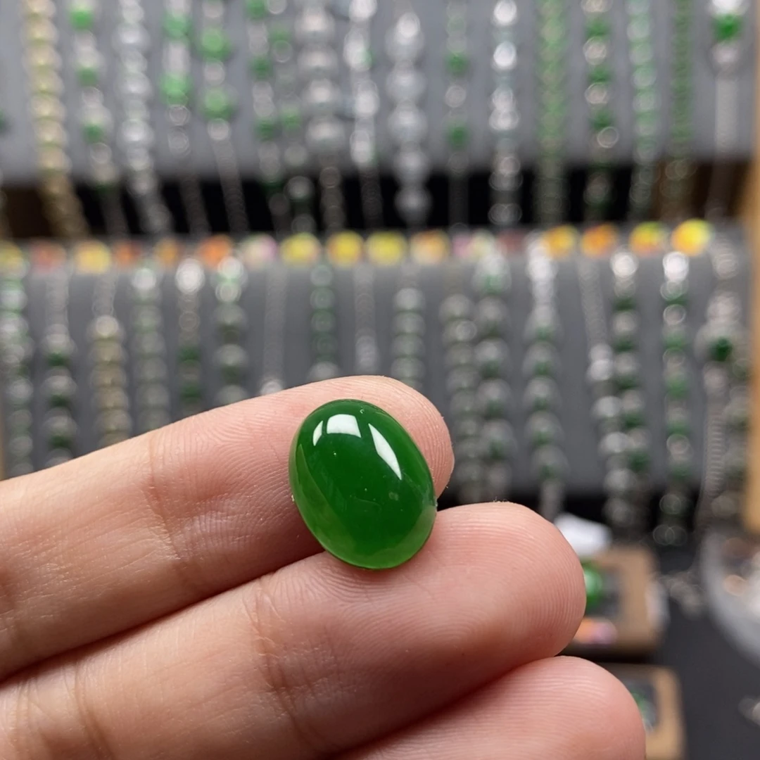 颈饰未镶嵌翡翠一**世大颗粒卡15mm