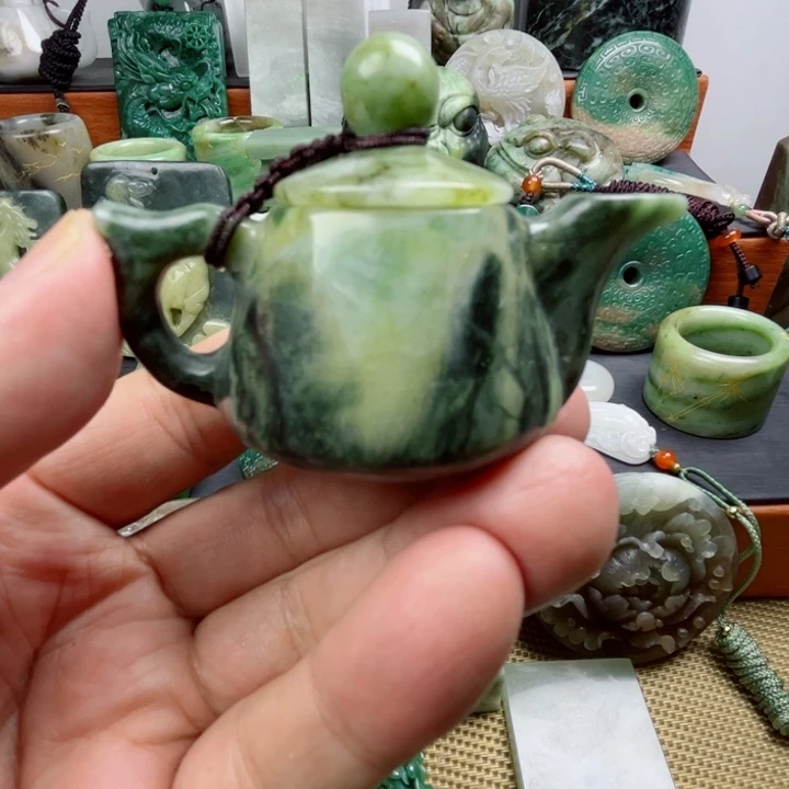 一***始未镶嵌独山玉珠宝半成品