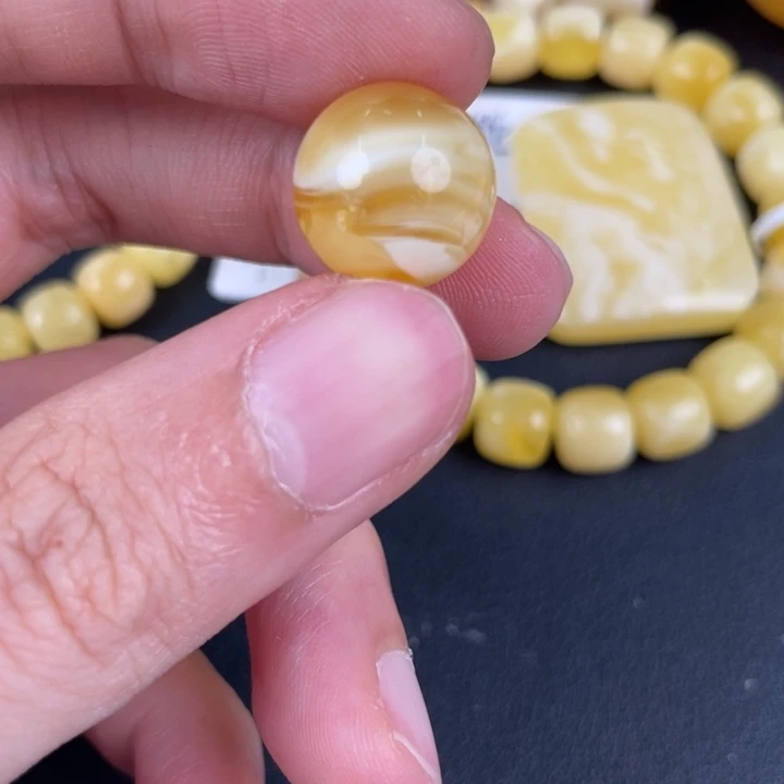 琥珀裸石未镶嵌天然118