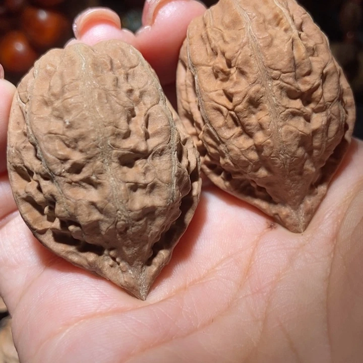 把件文玩核桃东北楸子小雪80