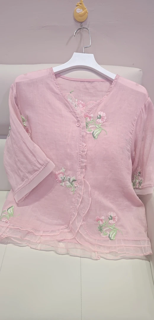 820苎麻小花开衫