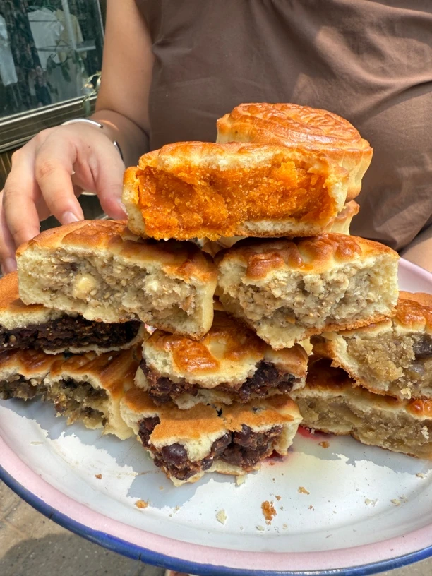 【纯手工软酥皮月饼】（易碎商品，易压扁）介意勿拍