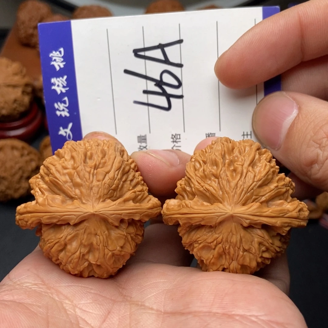 吊坠文玩核桃43球白