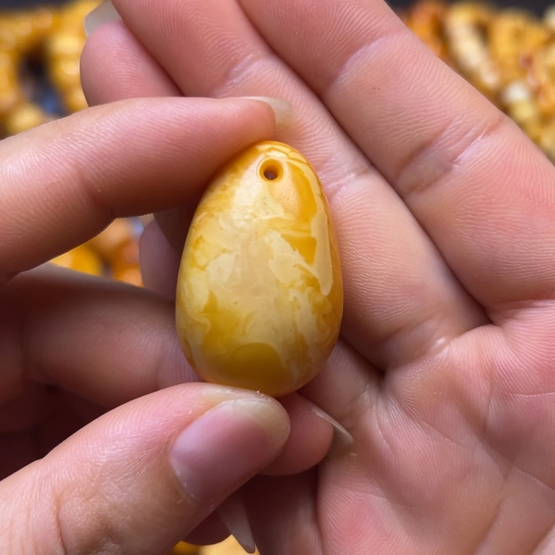 蜜蜡未镶嵌吊坠(不含链)