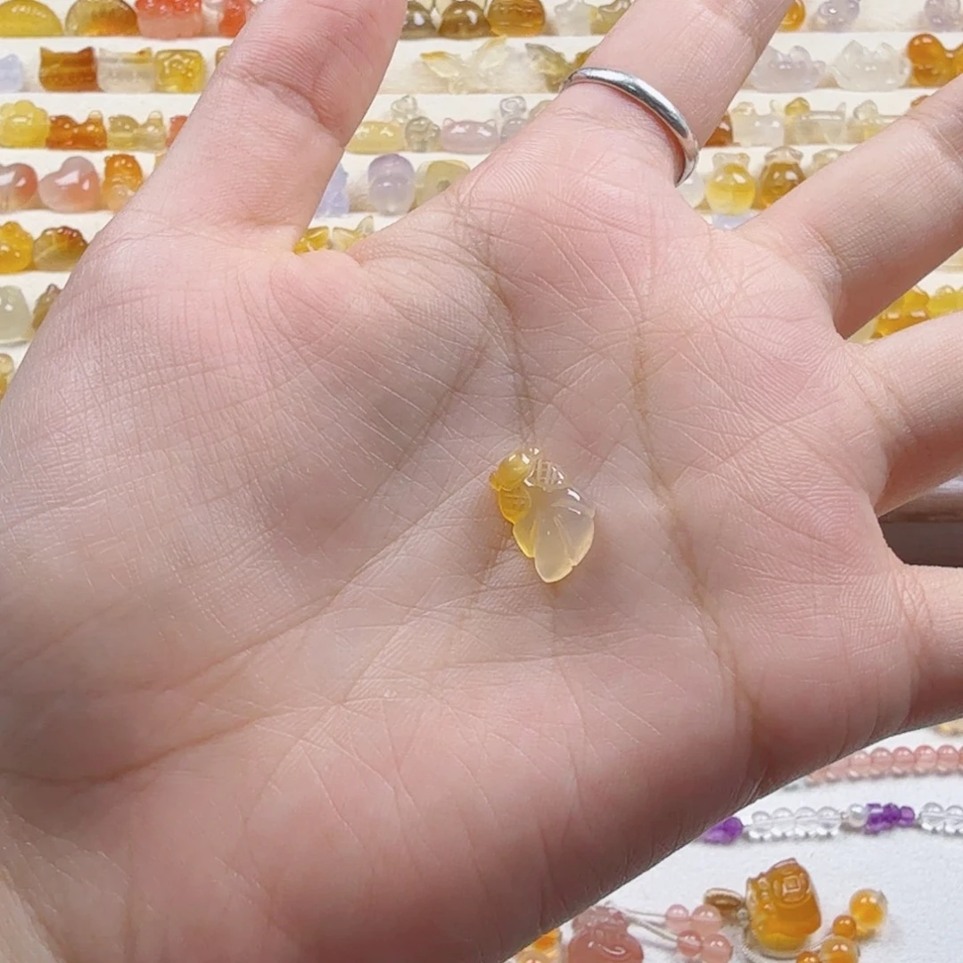 合金颈饰玛瑙/玉髓