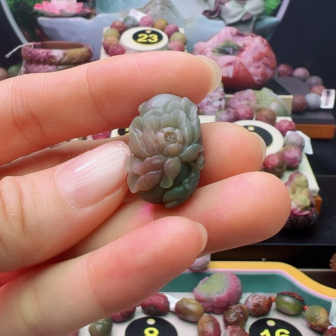 定制石英质玉盐源未镶嵌