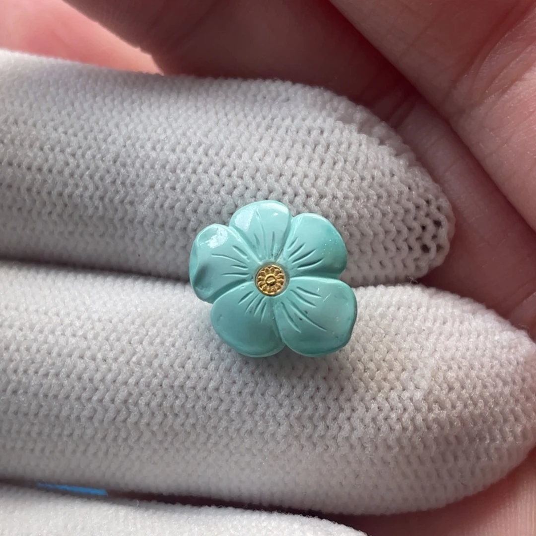 绿松石未镶嵌挂件