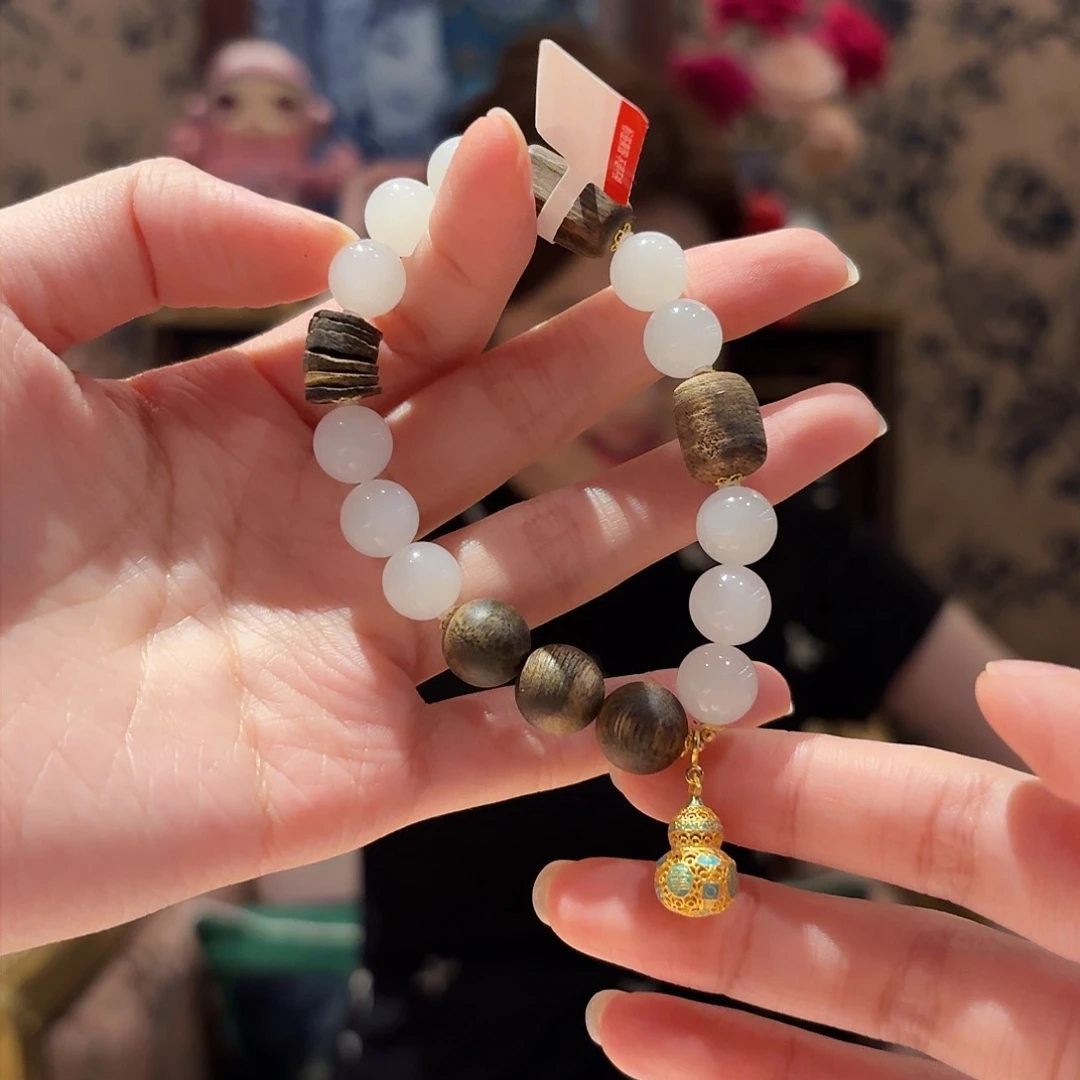 和田玉手串未镶嵌