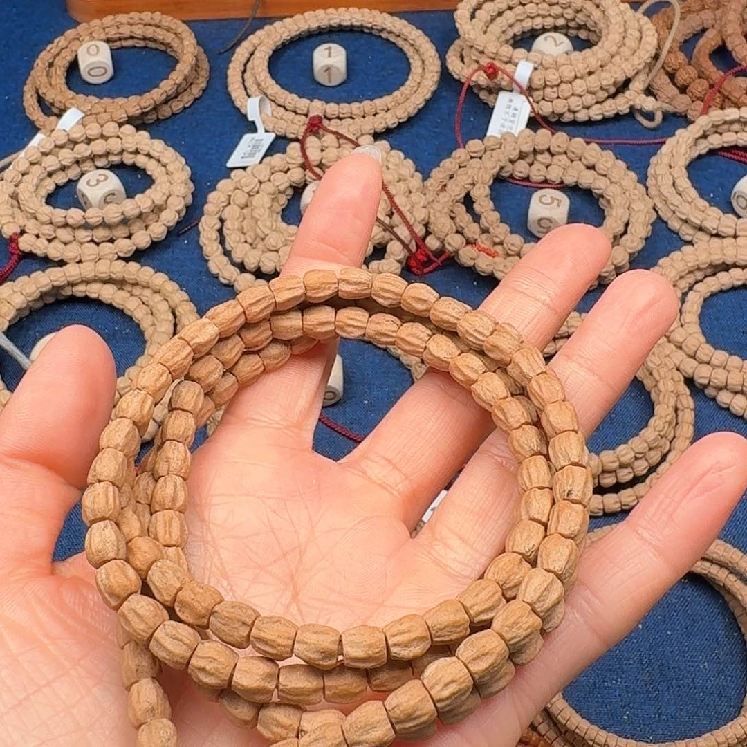 柏香籽/百香籽吊坠