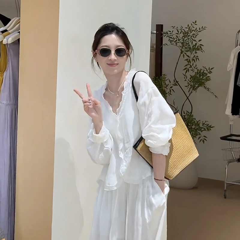 法式气质拼接木耳边v领长袖衬衫女夏季新款百搭休闲显瘦防晒上衣