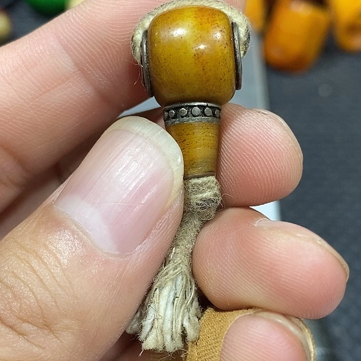 吊坠滴血莲花菩提
