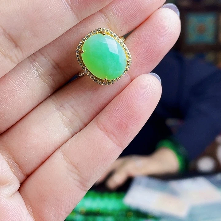 翡翠银S925镶嵌颈饰多样性