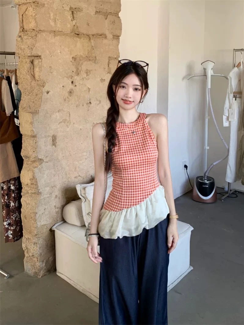 蓝色无袖吊带背心女夏外穿新款格子荷叶边拼接多巴胺辣妹露肩上衣