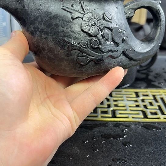 多**嘻安化冰碛岩公道杯