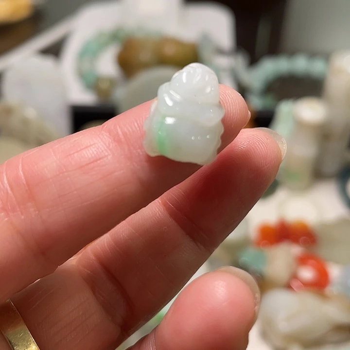 *****翡翠未镶嵌颈饰挂件