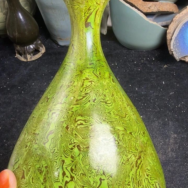 巩县窑绿釉绞胎玉壶春瓶