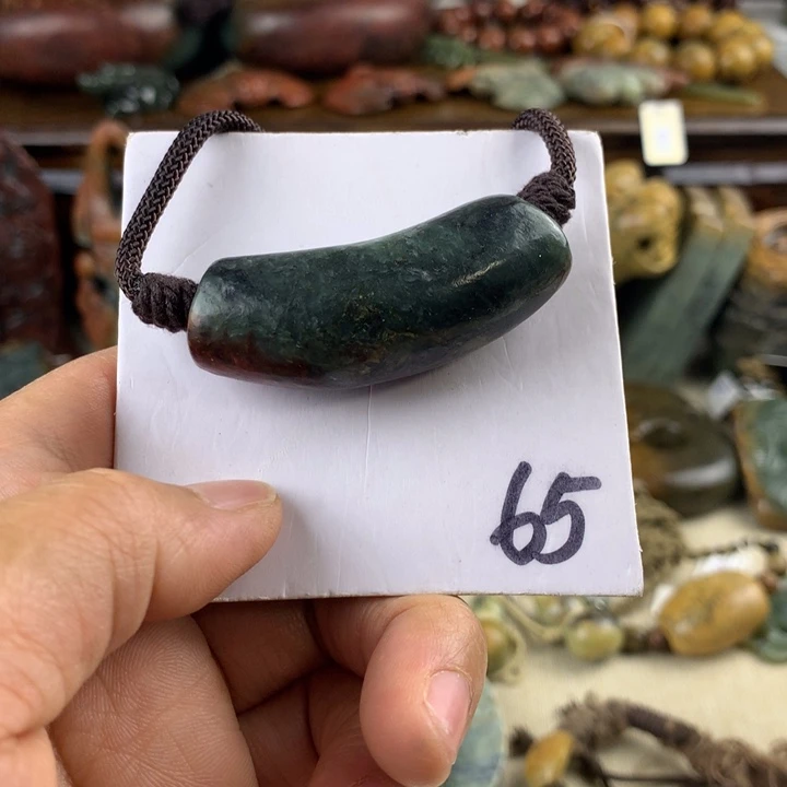 岫岩河磨玉（透闪石质玉）未镶嵌珠宝奇石