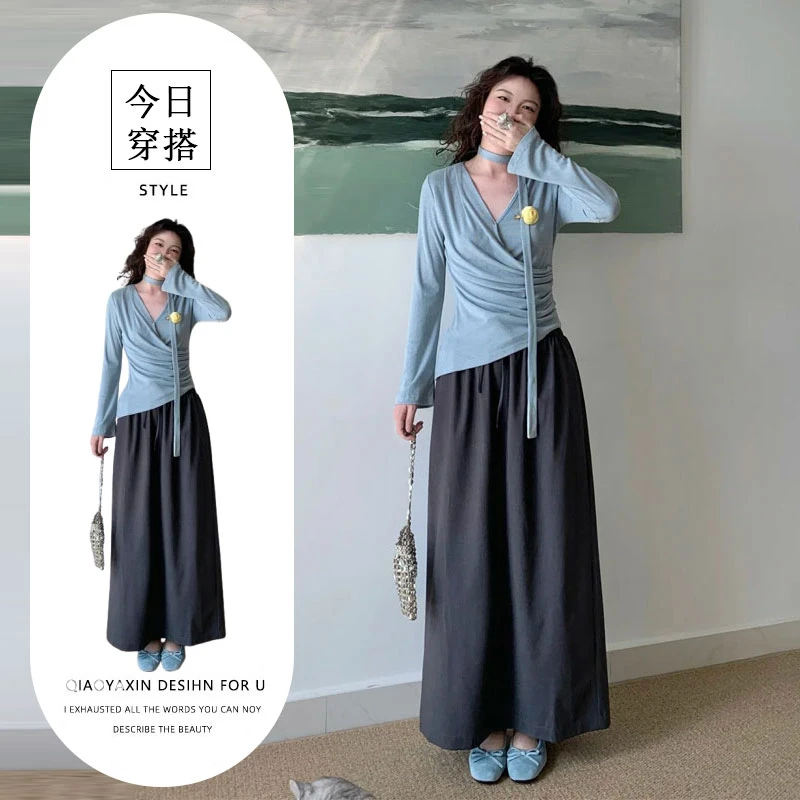 法式高级感穿搭一整套秋季新款V领针织上衣高腰a字半身裙两件套女