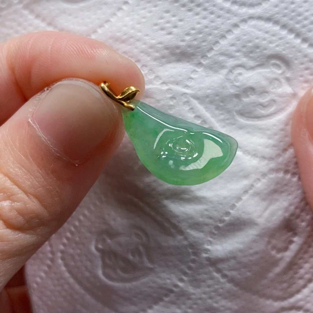 【闪购商品】翡翠吊坠(不含链)未镶嵌5253