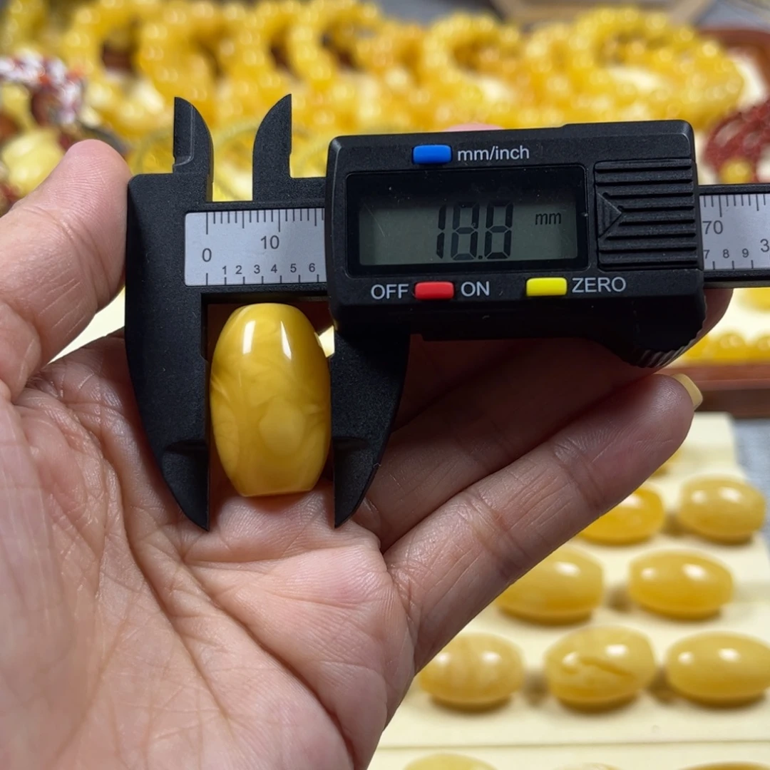 琥珀未镶嵌珠宝奇石琥珀蜜蜡桶珠16.9mm