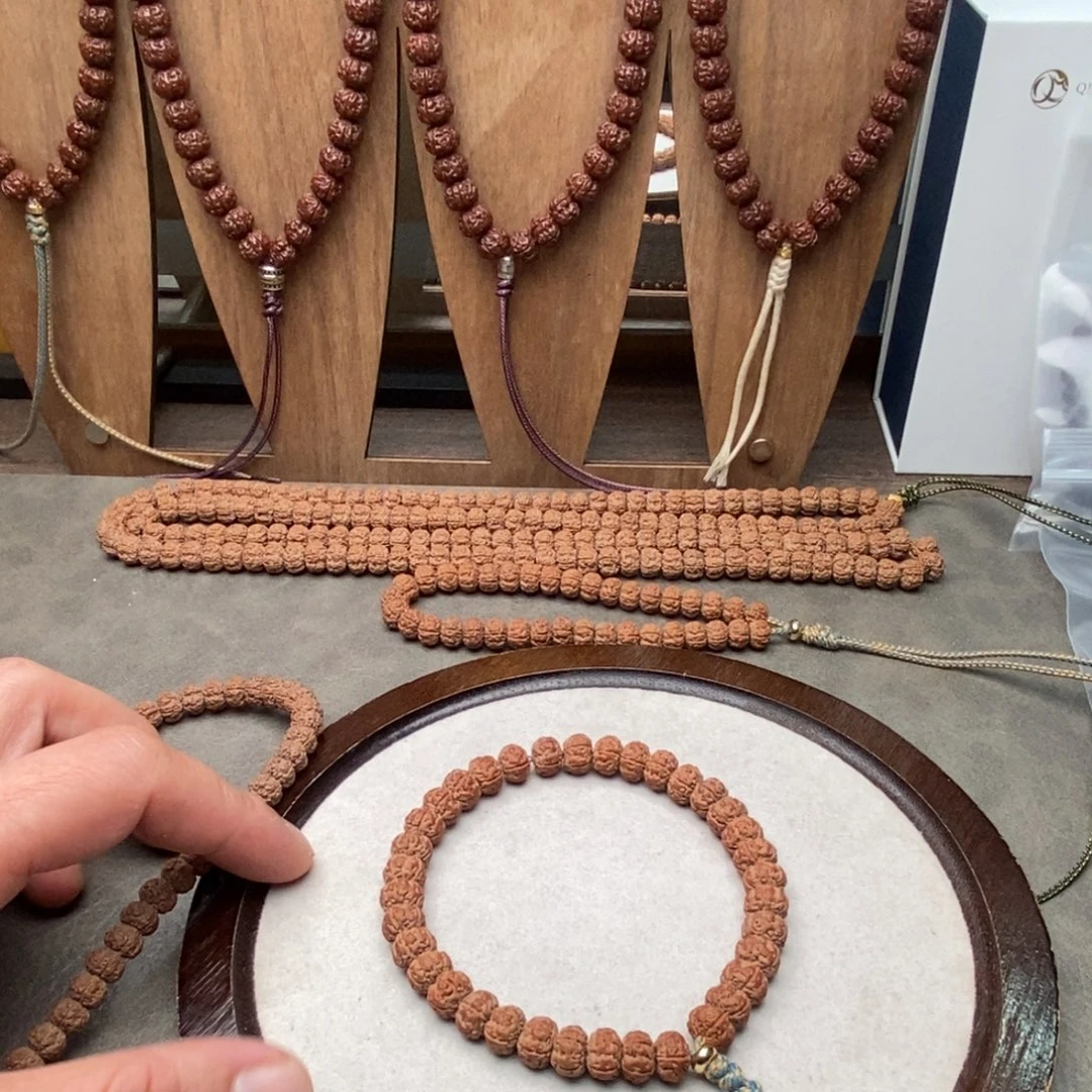 _***_吊坠金刚菩提老树王