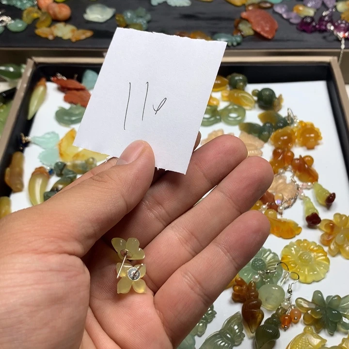 蛇纹石玉合金耳钉啾**～