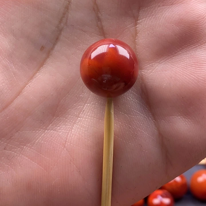 南红玛瑙未镶嵌圆珠15.MM