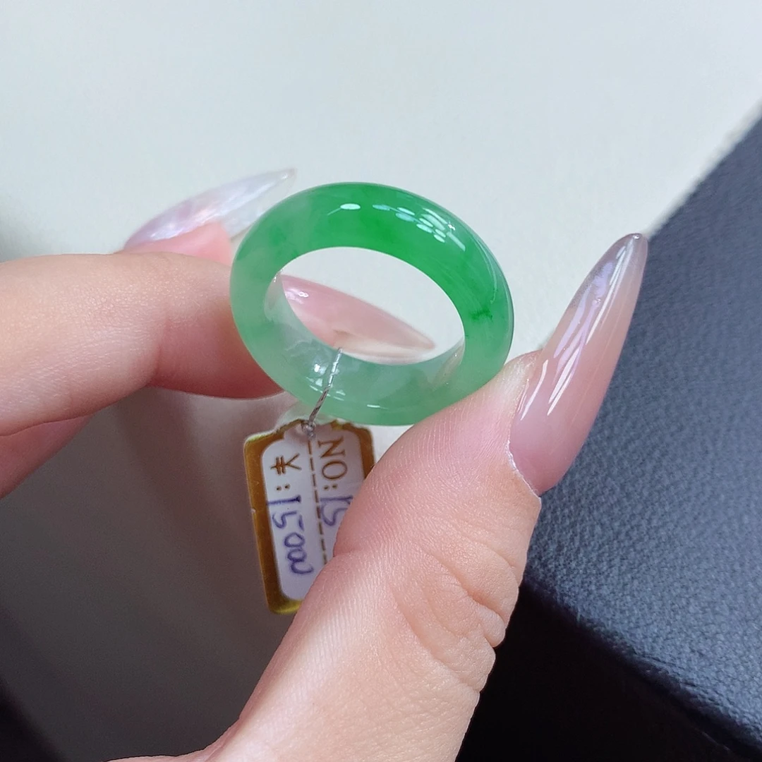 翡翠未镶嵌戒圈15号
