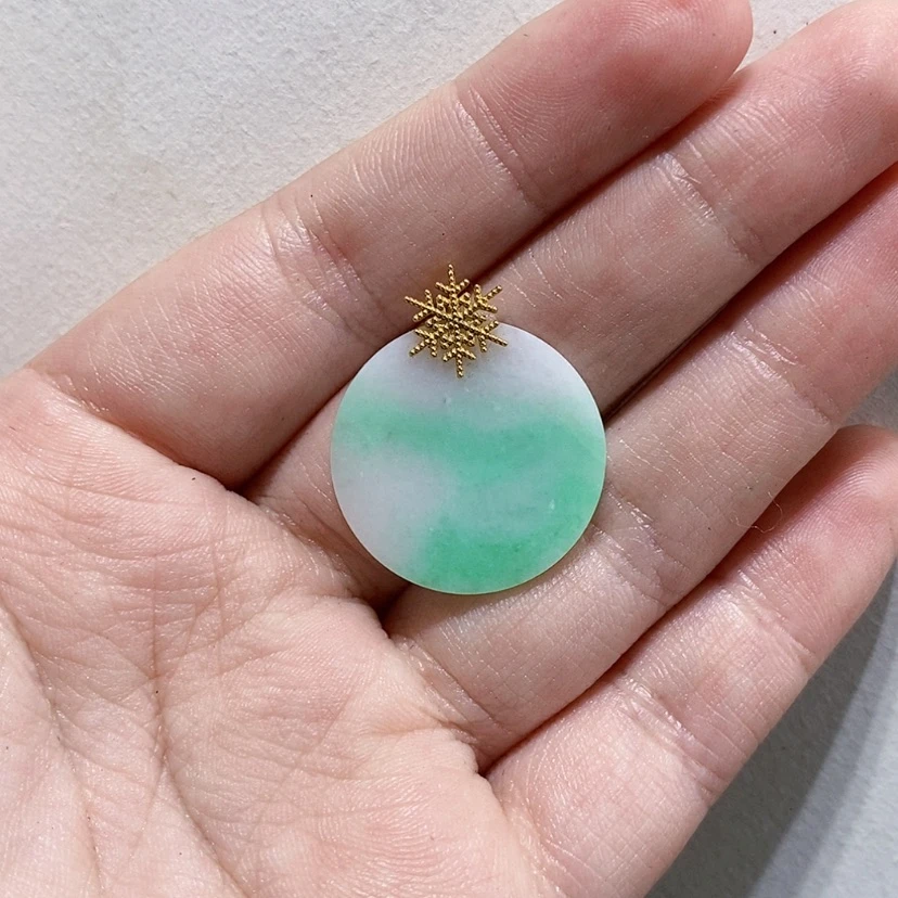 【闪购商品】颈饰18K金镶嵌翡翠