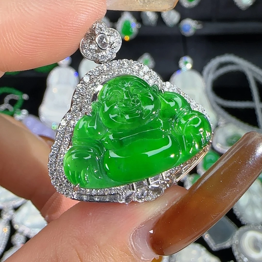 翡翠18K金镶嵌颈饰天然翡翠