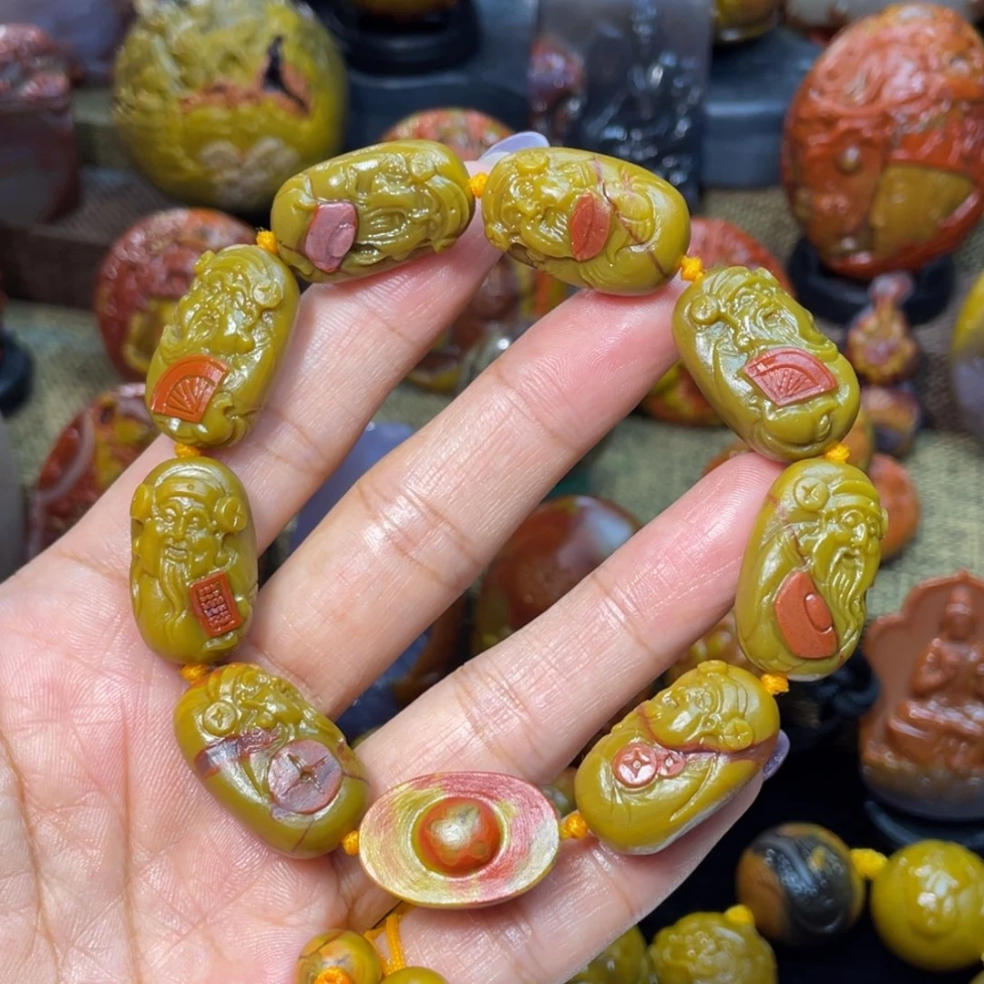 未镶嵌玛瑙/玉髓珠宝奇石刘大湾，财神手持