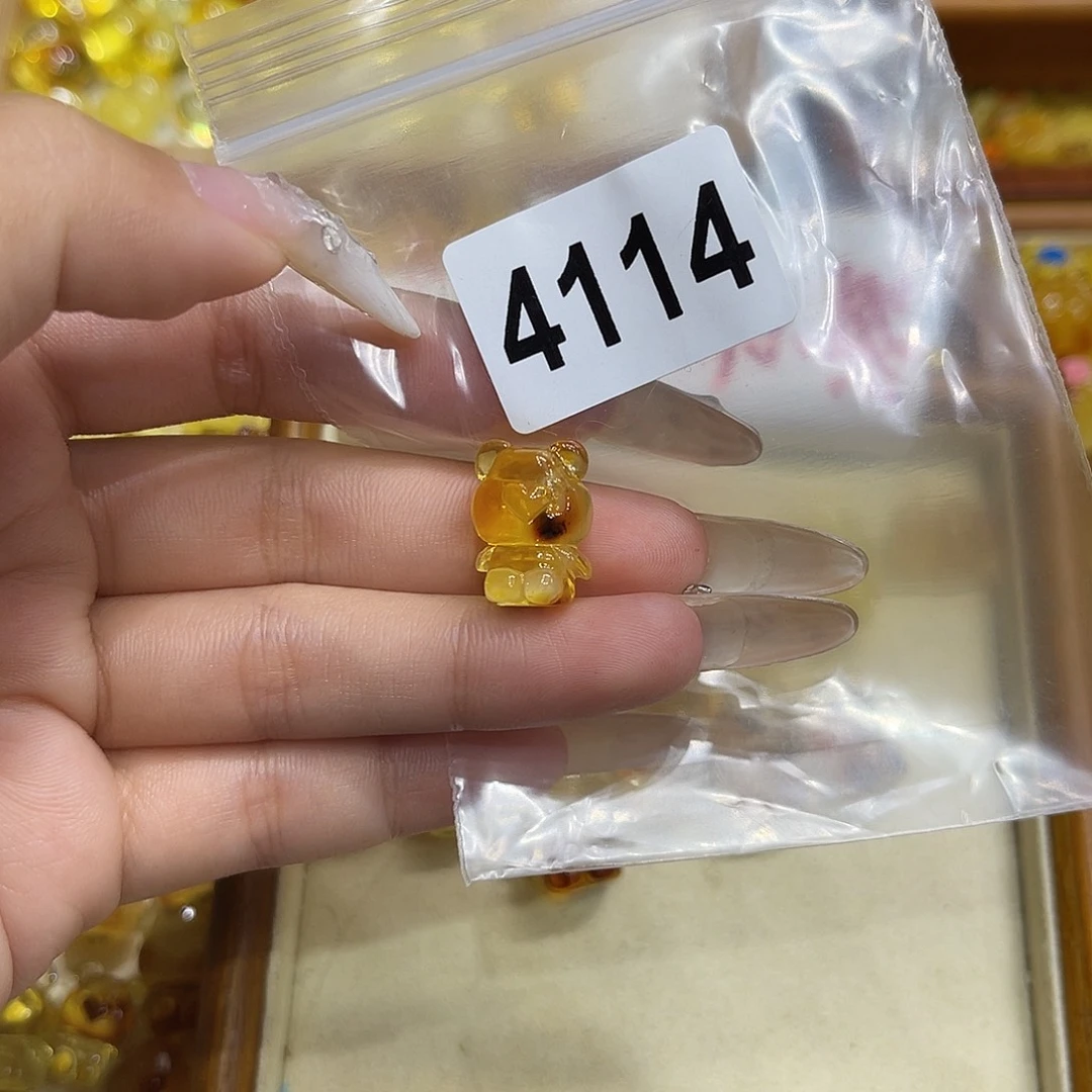 琥珀未镶嵌珠宝奇石